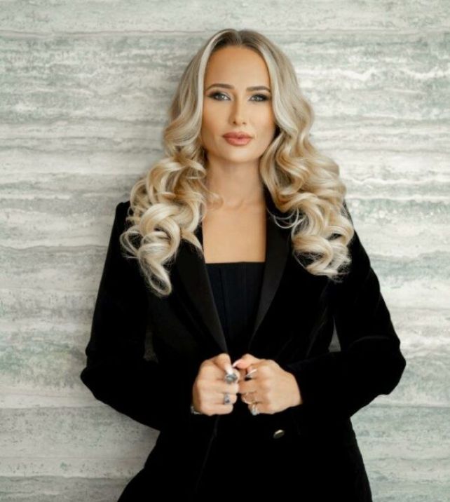 Los Angeles Business Journal — Leaders of Influence: Residential Real Estate Brokers 2022 – Shauna Walters