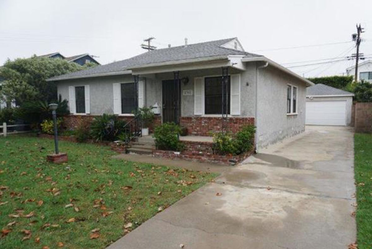 8308 MCCONNELL AVE