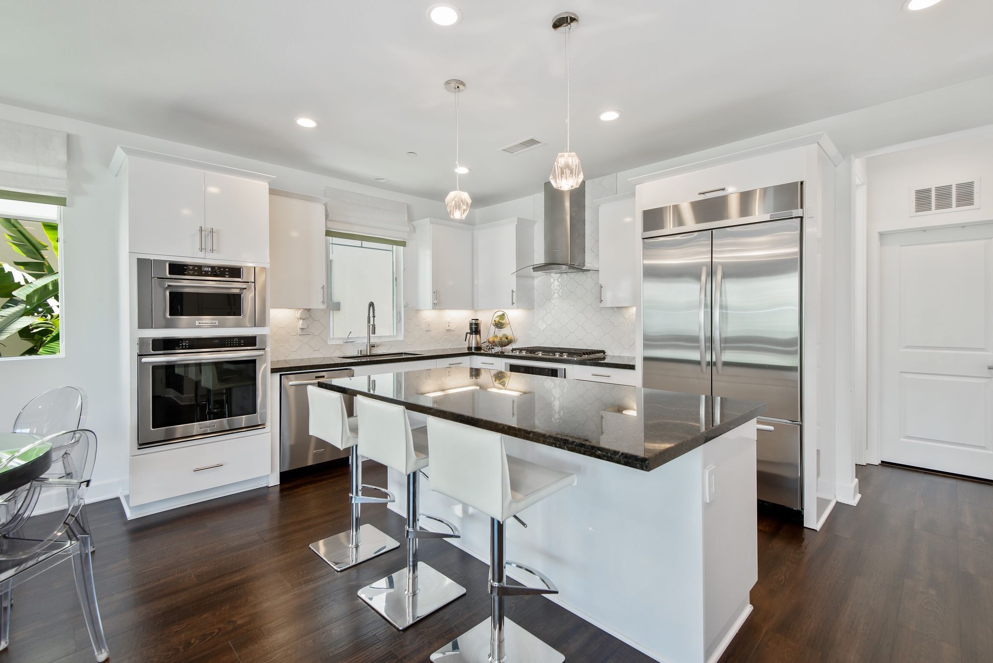 5834 E SEAGLASS CIR