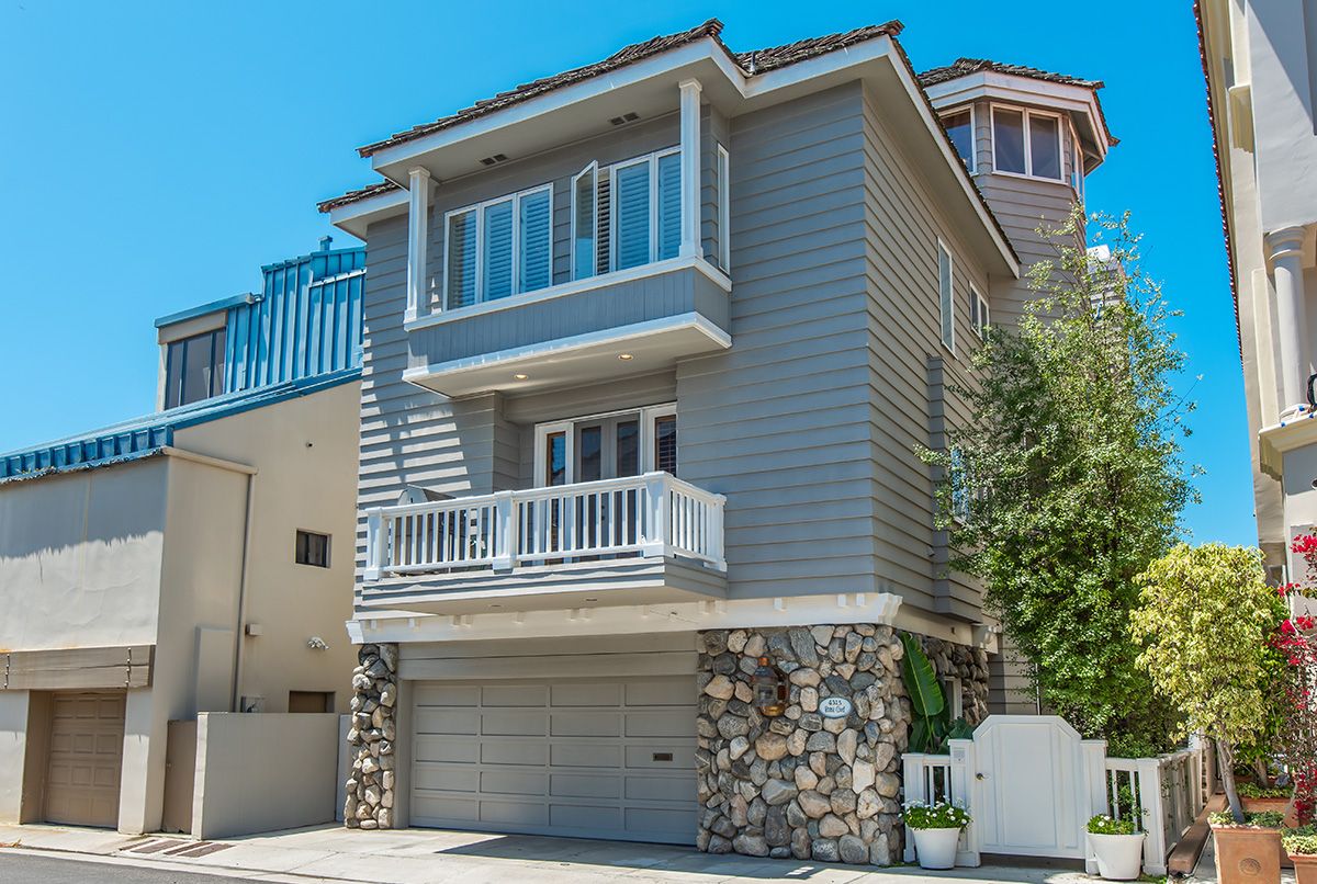 4315 ROMA COURT