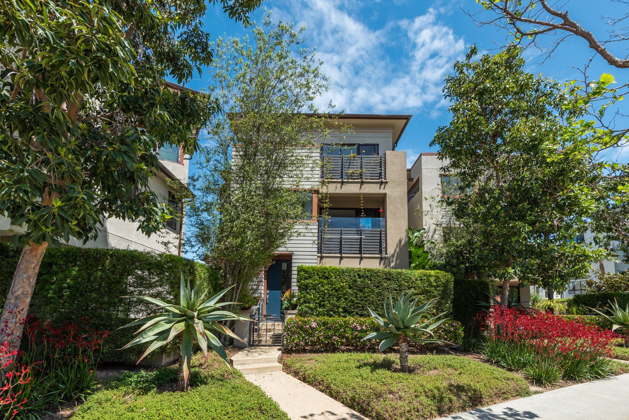 12804 S Seaglass Circle